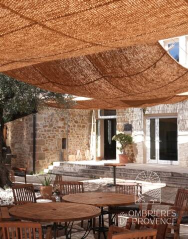 Voile coco suspendu château