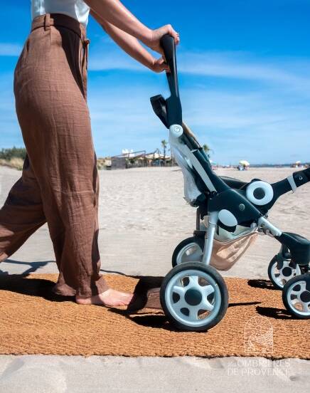 Chemin en coco pur plage pratique