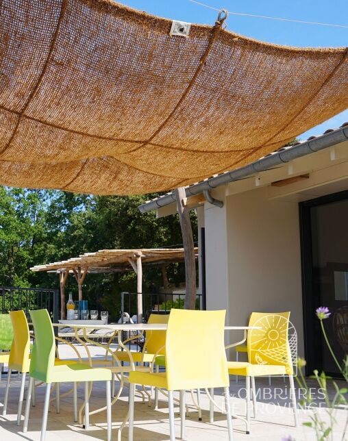 Voile coco multipoint d'attache pour terrasse