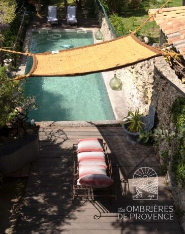 Voile 4 points d'attache premium piscine