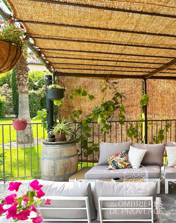 Couverture pour pergola sans structure rapprochée