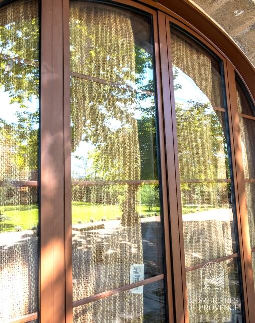 Rideau bicolore coco vue de dehors