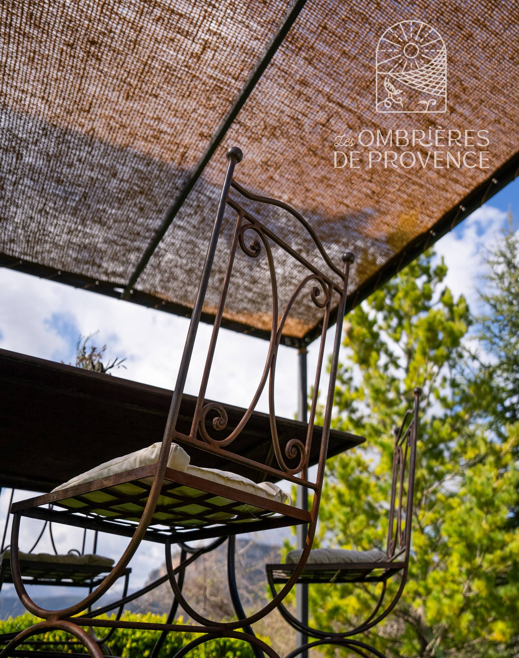 Ombre signature premium pergola