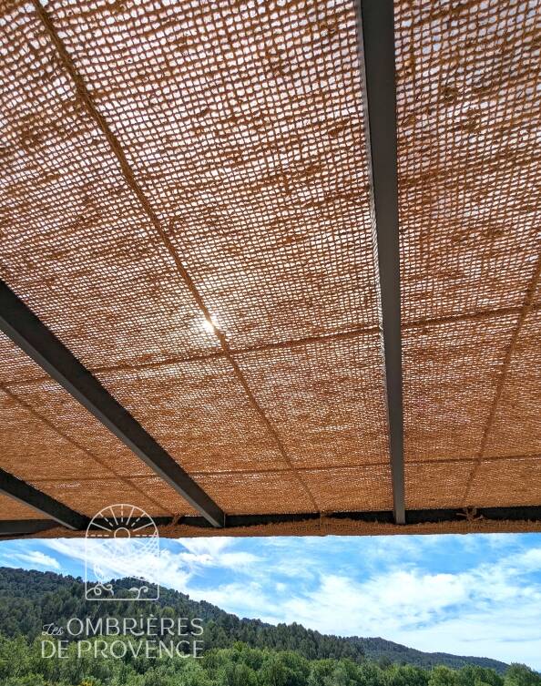 Schaduwdoek van kokos voor grote pergola