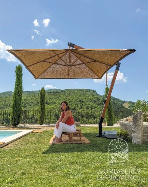 Parasol déporté coco piscine